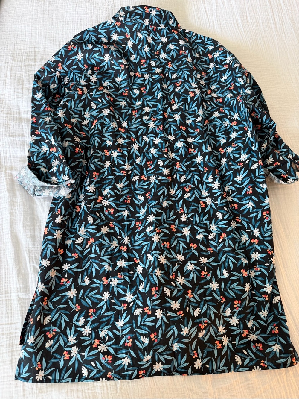 Women’s Button-Down Floral Shirt and Shorts Set in Navy Blue Floral - Picture 14 of 14
